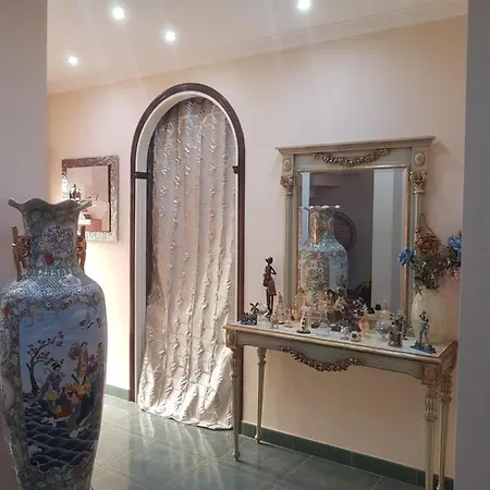 Aladdin Villa *