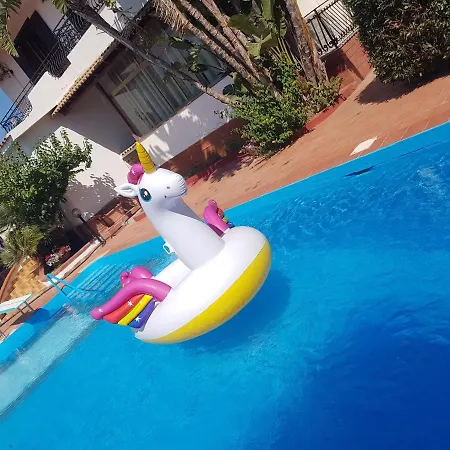Villa Aladdin *